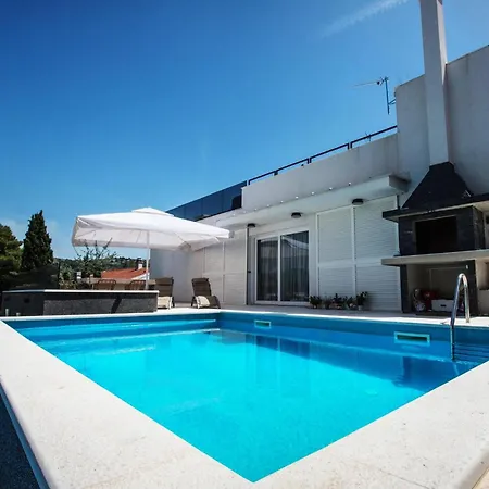 Mondeo Vakantiehuis *