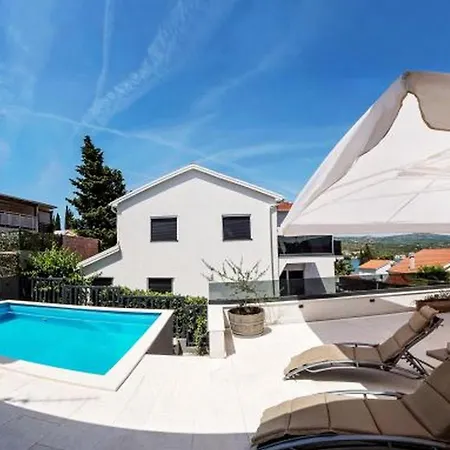 Vakantiehuis Mondeo *